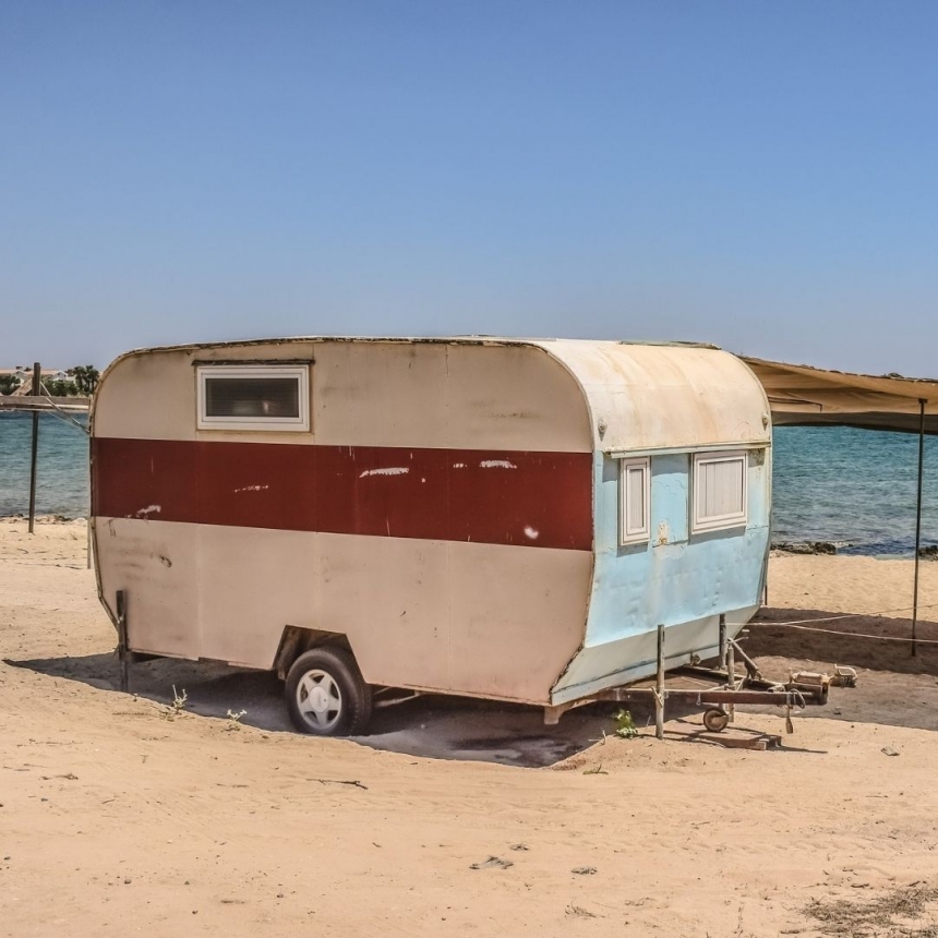 3 Things To Consider When Investing In Mobile Trailers