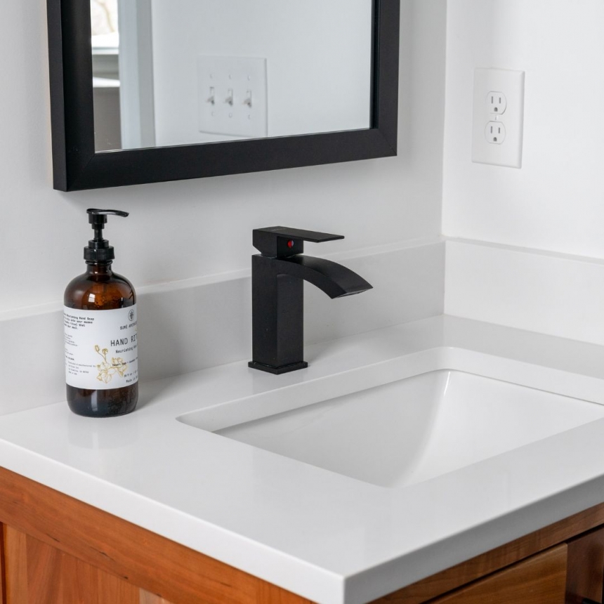 4 Tips To Make Your Washroom Trailers Luxurious