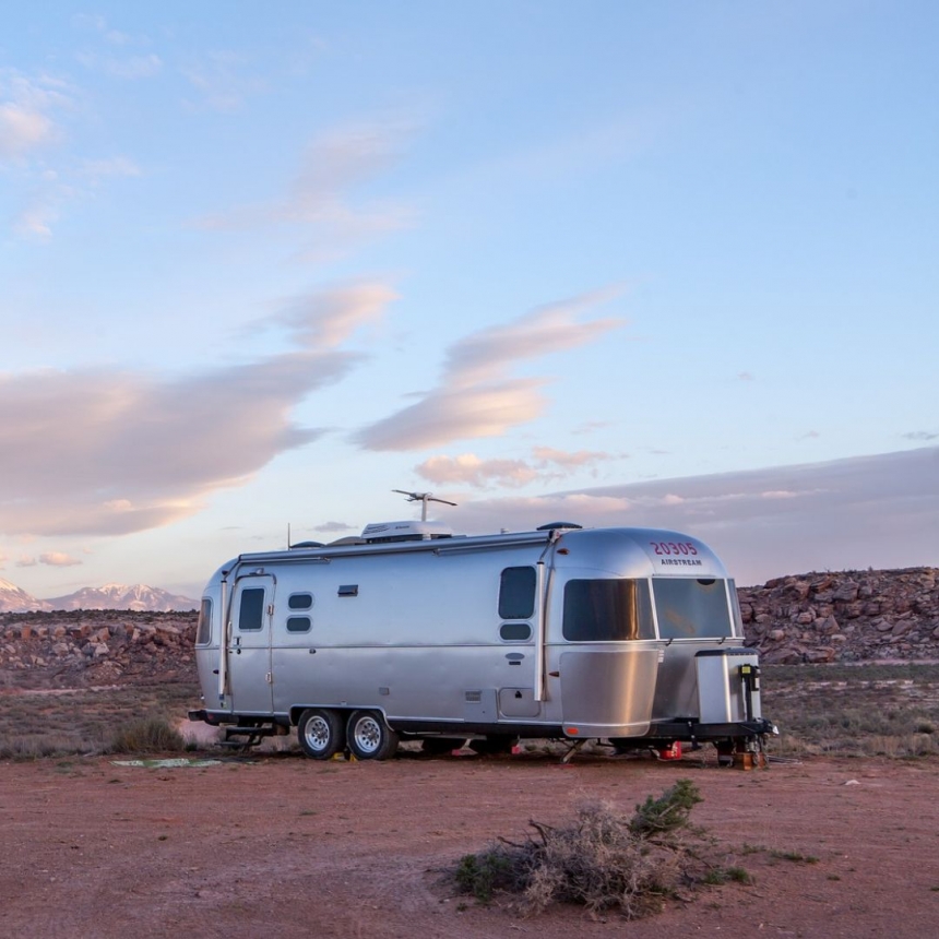 Consider These Before Going For An Office Trailer Rental
