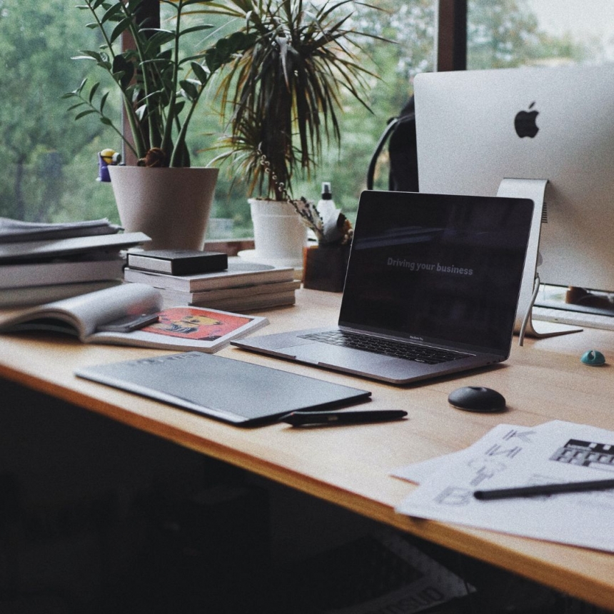 Features of Office Space Trailer For Startups