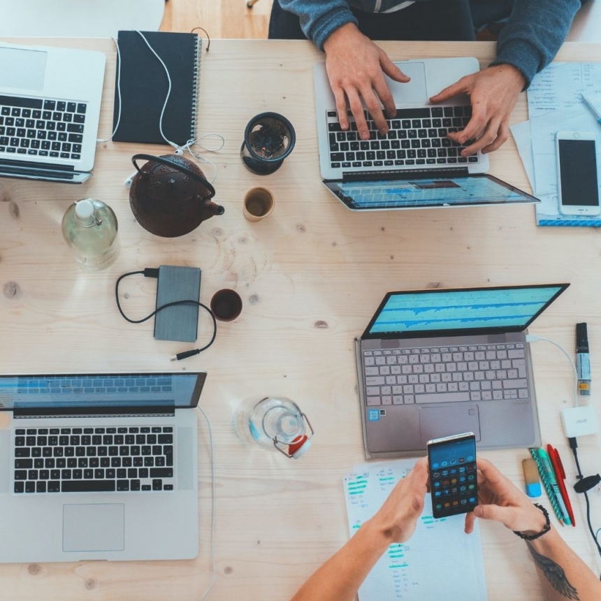 Project Management Tips: Home Office Versus Site Office