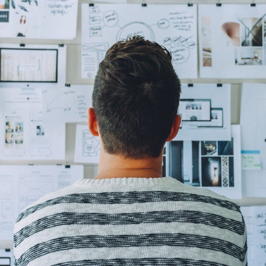 Things to Consider When Renting an Office Space Trailer 