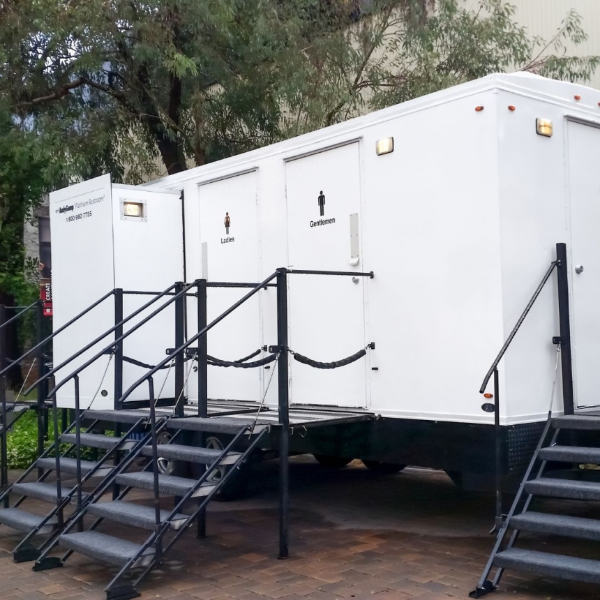 Tips To Keep Bad Odour Away From Your Washroom Trailers